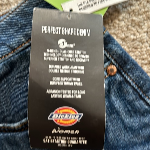Dickies perfect shape denim skirt. Brand new with tags.  Size 12 size 14 - Picture 6 of 9